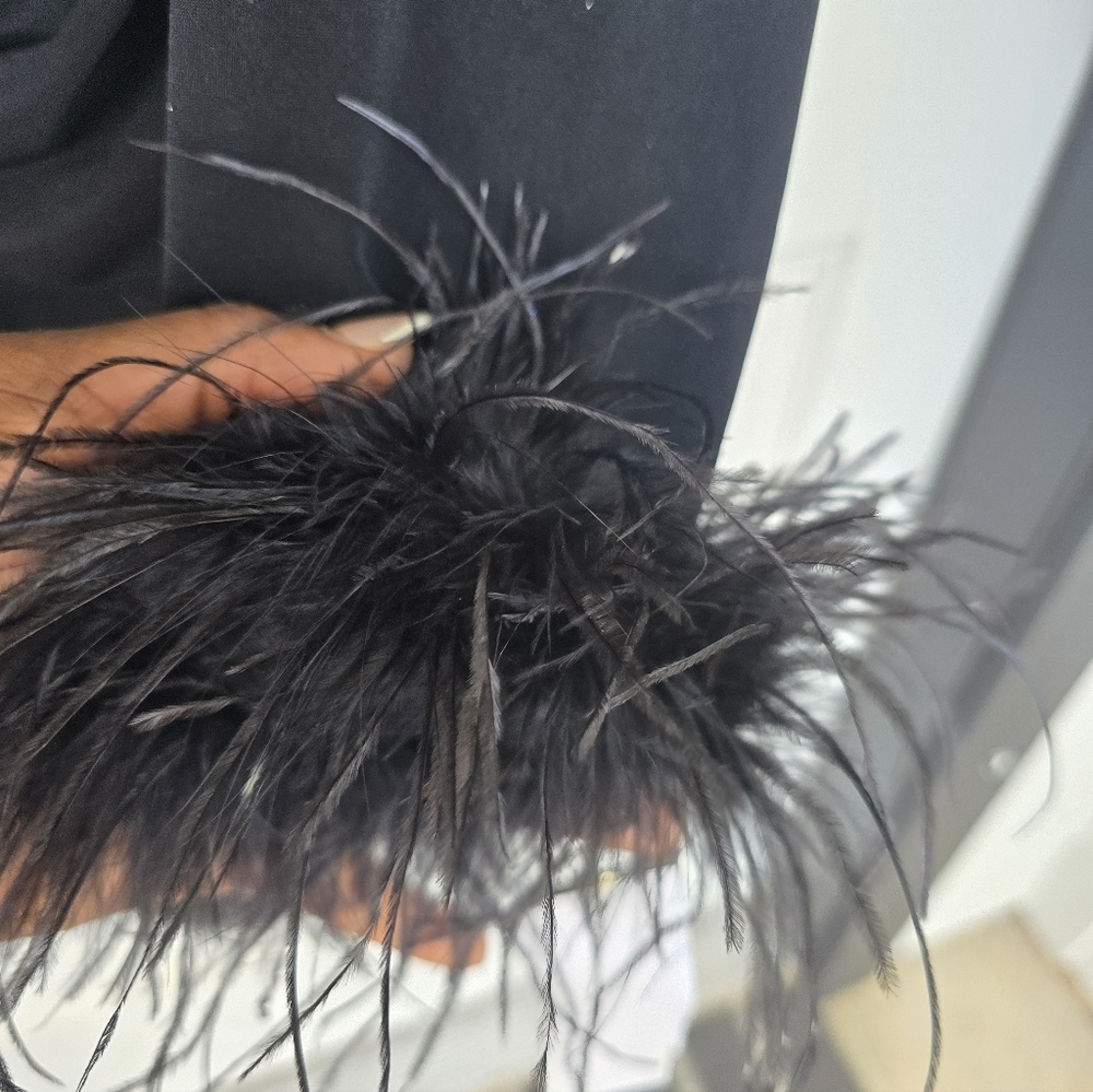 City Studios Women One-Shoulder Feather-Cuff Dress XL Black Cocktail Party NWT - Picture 8 of 13